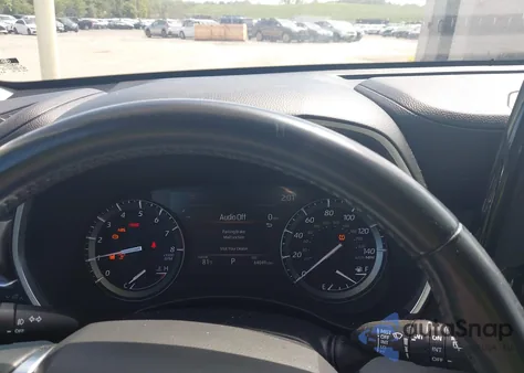 2020 Toyota Highlander Xle z USA, uszkodzony, nr VIN 5TDGZRBH4LS029675